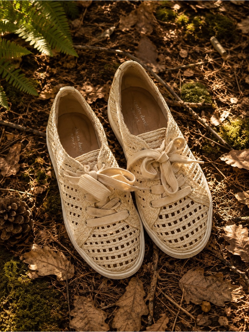 Charles David Reason Natural Woven Raffia Lace-Up Sneakers Size 8